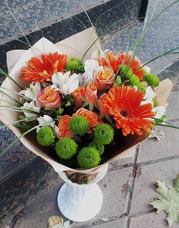 Букет цветов из: Герберы, Хризантемы, Альстромерии и Розы в Поселке станции Бронницы