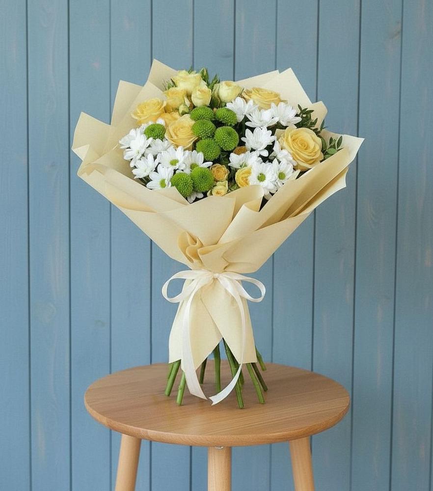 Букет цветов из: Хризантемы и Розы в Поселке станции Бронницы