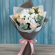 Букет цветов из:  Хризантемы и Розы в Поселке станции Бронницы