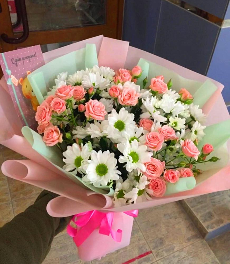 Букет цветов из: Розы и Хризантемы в Поселке станции Бронницы