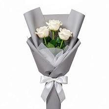 Букет 3 белые розы в Поселке станции Бронницы