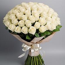 Букет 101 беля роза Белоснежка в Поселке станции Бронницы
