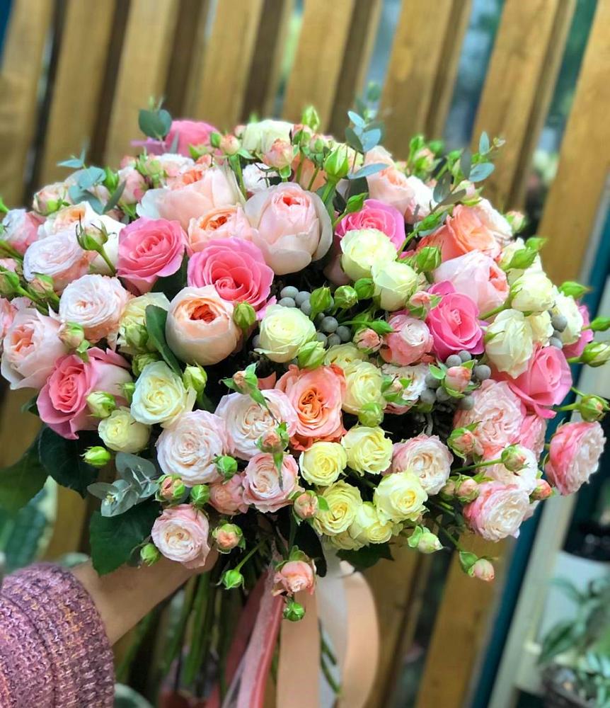 Букет цветов из: Розы в Поселке станции Бронницы